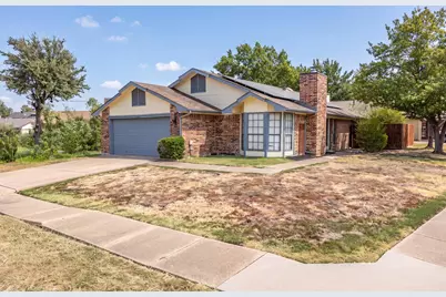 3700 Verlaine Drive, Carrollton, TX 75007 - Photo 3
