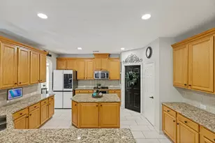10422 Whispering Pines Dr, Frisco, TX 75033 - Photo 13