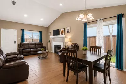 10319 Waterbury Drive, Dallas, TX 75217 - Photo 3