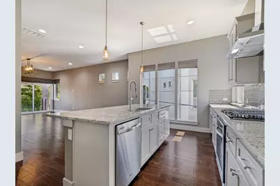 2901 Wingate Street, Fort Worth, TX 76107 - Photo 9