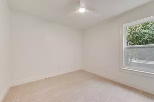 3431 Cloverdale Ln, Farmers Branch, TX 75234 - Photo 23