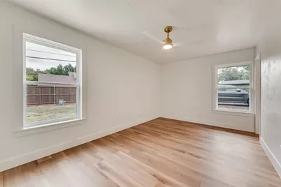 3431 Cloverdale Lane, Farmers Branch, TX 75234 - Photo 17