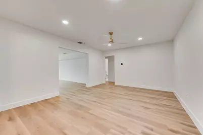 3431 Cloverdale Lane, Farmers Branch, TX 75234 - Photo 15