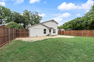 3431 Cloverdale Ln, Farmers Branch, TX 75234 - Photo 25