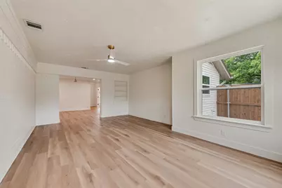 3431 Cloverdale Lane, Farmers Branch, TX 75234 - Photo 13