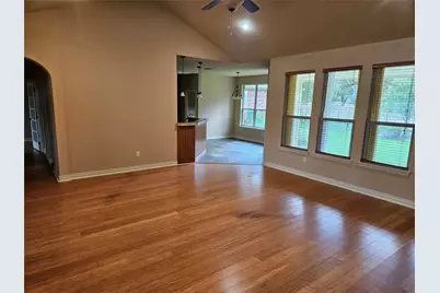 103 Heritage Place, Glen Rose, TX 76043 - Photo 13