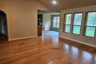 103 Heritage Pl, Glen Rose, TX 76043 - Photo 13