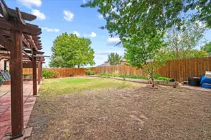 3135 Guadaloupe, Grand Prairie, TX 75054 - Photo 31