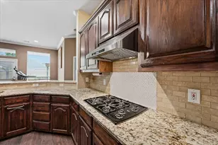 3135 Guadaloupe, Grand Prairie, TX 75054 - Photo 17
