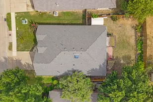 3135 Guadaloupe, Grand Prairie, TX 75054 - Photo 7