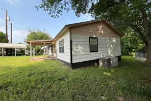 325 County Rd 1768, Clifton, TX 76634 - Photo 3