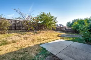 1905 Peppertree Dr, Little Elm, TX 75068 - Photo 25