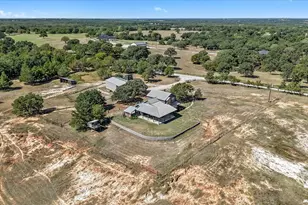 1458 Jim Harry Loop, Sunset, TX 76270 - Photo 35