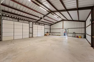 1458 Jim Harry Loop, Sunset, TX 76270 - Photo 23