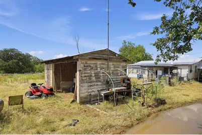 11097 County Road 137, Ranger, TX 76470 - Photo 31