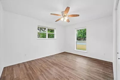 236 Charles Street, DeSoto, TX 75115 - Photo 17