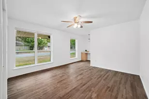 236 Charles St, DeSoto, TX 75115 - Photo 19