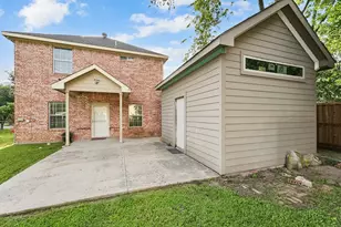 10015 Santa Garza Dr, Dallas, TX 75228 - Photo 35