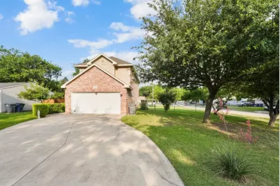 10015 Santa Garza Drive, Dallas, TX 75228 - Photo 5