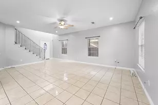 10015 Santa Garza Dr, Dallas, TX 75228 - Photo 9