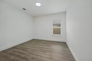 1340 Elmwood Ave, Fort Worth, TX 76104 - Photo 15