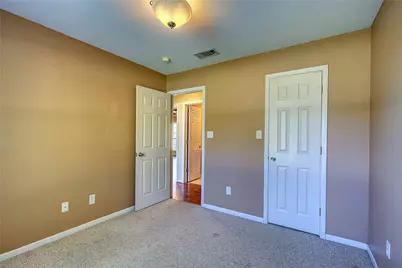 6910 Sayle Street, Greenville, TX 75402 - Photo 15
