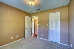 6910 Sayle St, Greenville, TX 75402 - Photo 15