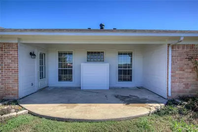 6910 Sayle Street, Greenville, TX 75402 - Photo 23