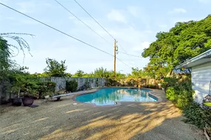 816 Crestline Dr, Mexia, TX 76667 - Photo 29