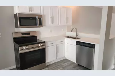 2627 Douglas Avenue #121, Dallas, TX 75219 - Photo 5