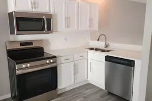 2627 Douglas Ave, Dallas, TX 75219 - Photo 5
