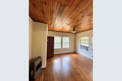 103 S Center Street, Bonham, TX 75418 - Photo 17