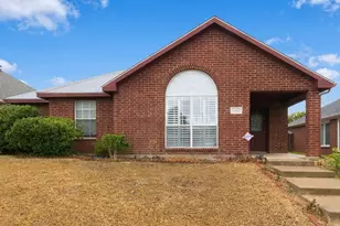 1412 Toplea Dr, Euless, TX 76040 - Photo 1