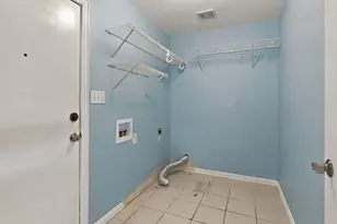 1412 Toplea Dr, Euless, TX 76040 - Photo 17