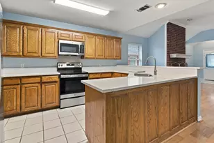 1412 Toplea Dr, Euless, TX 76040 - Photo 15