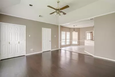 9017 Rodeo Drive, Irving, TX 75063 - Photo 21