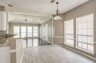 9017 Rodeo Dr, Irving, TX 75063 - Photo 15
