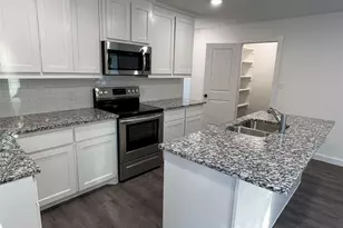 2522 S Fannin Ave, Denison, TX 75020 - Photo 7