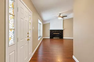 514 Briarcroft Dr, Grapevine, TX 76051 - Photo 5