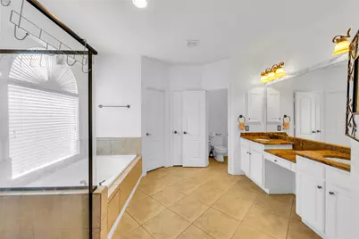8305 Bartley Circle, Plano, TX 75025 - Photo 11