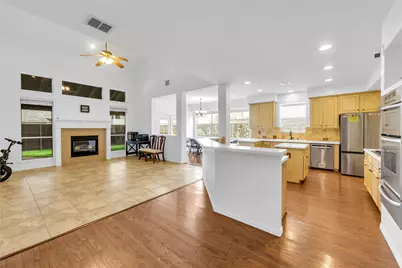 8305 Bartley Circle, Plano, TX 75025 - Photo 13