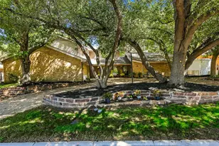707 Findlay Dr, Arlington, TX 76012 - Photo 1
