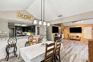 707 Findlay Dr, Arlington, TX 76012 - Photo 15