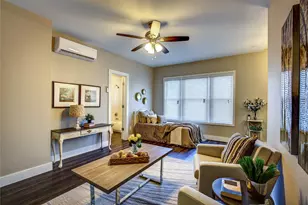 615 N Marsalis Ave, Dallas, TX 75203 - Photo 1
