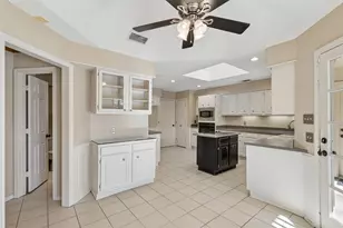 2924 Cambridgeshire Dr, Carrollton, TX 75007 - Photo 13