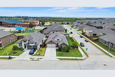 6152 Cobbetts Pond Lane, Fort Worth, TX 76179 - Photo 29