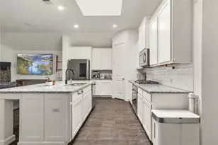 6152 Cobbetts Pond Ln, Fort Worth, TX 76179 - Photo 15