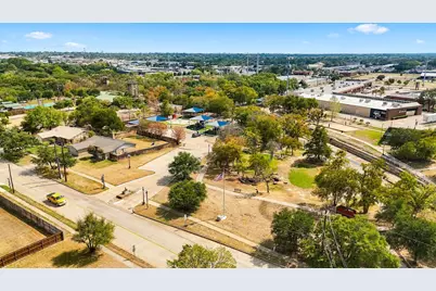2726 Country Club Road, Pantego, TX 76013 - Photo 35