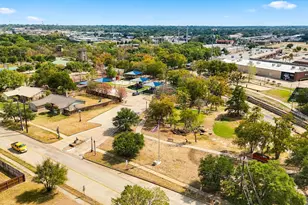 2726 Country Club Rd, Pantego, TX 76013 - Photo 35