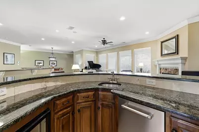 2726 Country Club Road, Pantego, TX 76013 - Photo 17